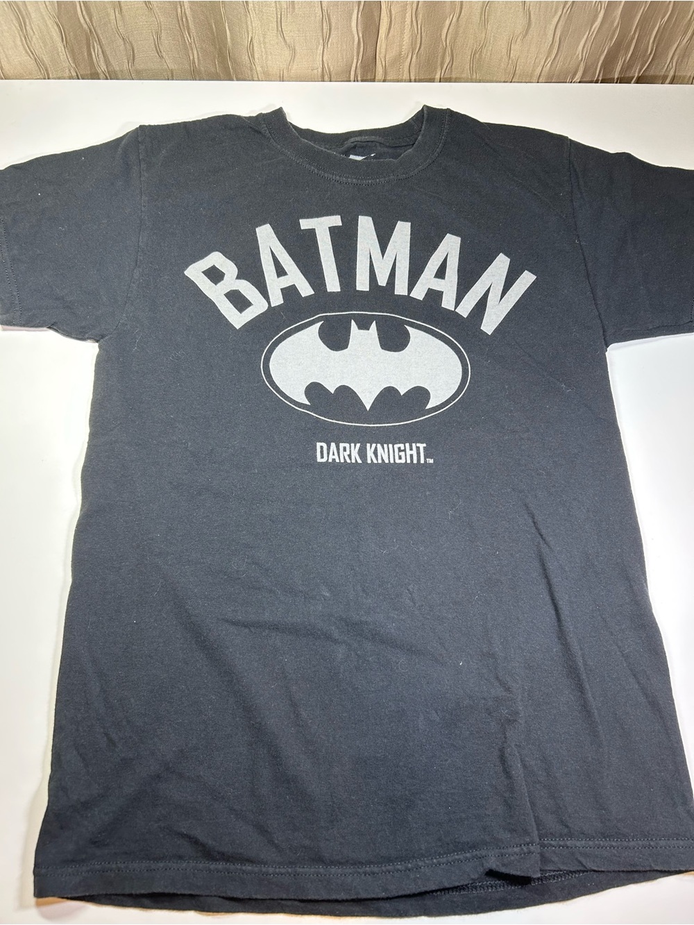 Batman Dark Knight Men's Small S Graphic Tee Black 100% Cotton